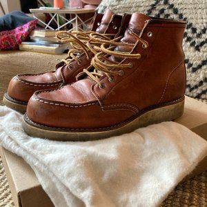 Redwing Classic Moc for Women in "Oro"
